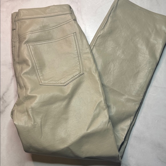 AGOLDE Recycled Leather 90's Pinch Waist Pants in Powder Cream - Picture 5 of 6